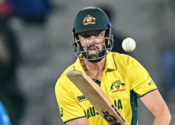 আবারো ইনজুরির ধাক্কা অস্ট্রেলিয়া দলে, সেমিতে নেই ওপেনার