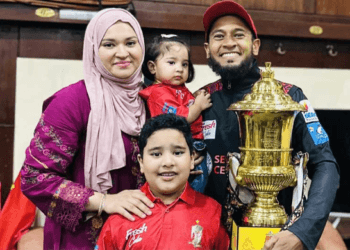 ওযু ছাড়া কখনও ব্যাট ও বল স্পর্শ করতেন না মুশফিক, খেলেছেন এক সঙ্গে ২০ পেইন কিলার নিয়ে