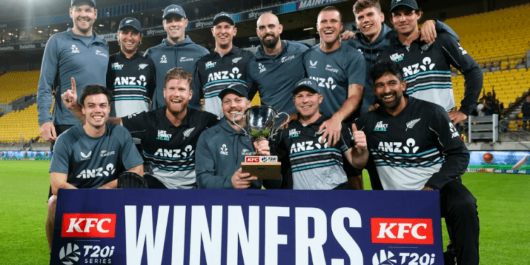 শেইফার্ডের তাণ্ডবে পাত্তাই পেলো না পাকিস্তান