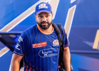 মুম্বাই ইন্ডিয়ান্সের বড় ধাক্কা, চোটে রোহিত শর্মা