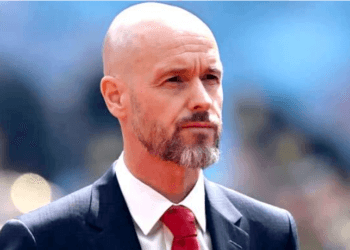 নতুন ক্লাবের দায়িত্ব নিচ্ছেন টেন হাগ