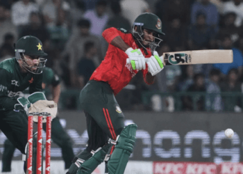 পেসার সাকিবের হাফ সেঞ্চুরির পরও বাংলাদেশের হার ৫৭ রানের, সিরিজ পাকিস্তানের