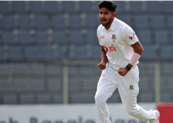 সিলেটে খালেদের আগুনে বোলিংয়ে নিউজিল্যান্ড অলআউট ২৫৬ রানে