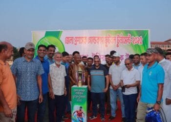 সুনামগঞ্জে শুরু হচ্ছে জেলা প্রশাসক গোল্ডকাপ ফুটবল, ট্রফি উন্মোচন