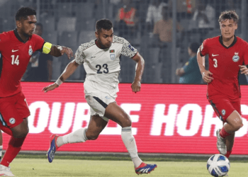 সুযোগ মিস করা বাংলাদেশ গোল হজম করে গেলো বিরতিতে