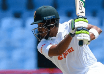 বিজয়ের ডাকে শুরু বাংলাদেশ ব্যাটিং বিপর্যয়ে, লঙ্কান একাদশে দুই হাতে বোলিং করা বোলার