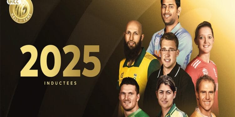 আইসিসি হল অব ফেমে ধোনি, ইতিহাস গড়েছেন পাকিস্তানের নারী ক্রিকেটার