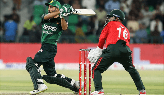 হারিসের সেঞ্চুরিতে ধবলধোলাই বাংলাদেশ