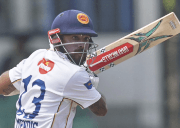 ২০০ পেরিয়েছে শ্রীলঙ্কার লিড