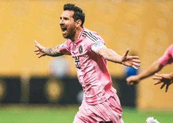 লিওনেল মেসি বাঁ পায়ের ‘জাদুতে’তে মায়ামির ইতিহাস লিখলেন