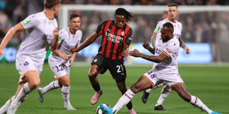 অস্ট্রেলিয়ায় এসি মিলান জিতলো নয় গোলে