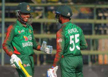 শিরোপার লক্ষ্যে দক্ষিণ আফ্রিকাকে ২৭০ রানের টার্গেট দিয়েছে বাংলাদেশ