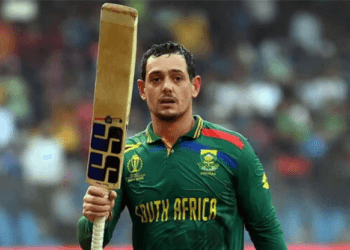 পাকিস্তান সিরিজ দিয়ে অবসর ভেঙে আন্তর্জাতিক ক্রিকেটে ফিরছেন ডি কক