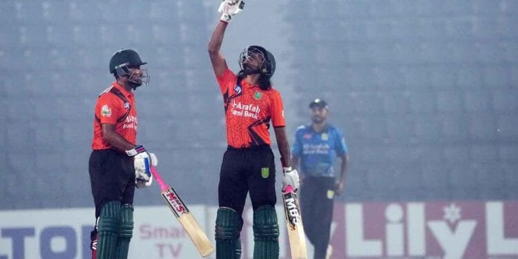 চট্টগ্রামকে কোয়ালিফায়ারে পাঠিয়ে এনসিএলের ফাইনালে খুলনা