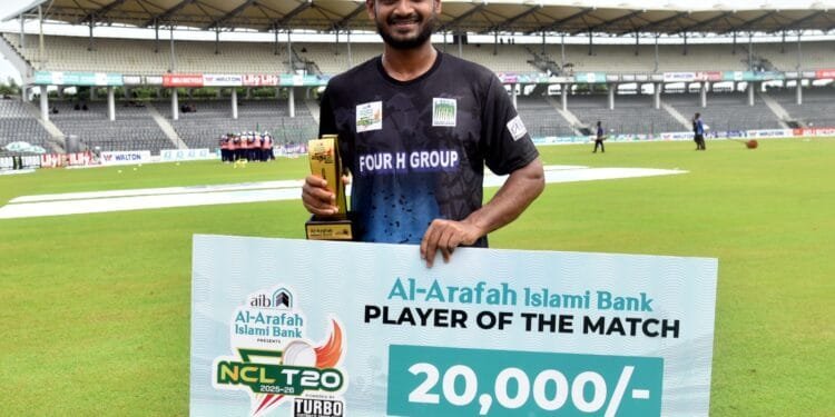 ঝোড়ো ইনিংসে চট্টগ্রামকে সহজ জয় এনে দিলেন মাহমুদুল