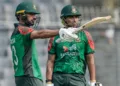 সিরিজ নির্ধারণী ম্যাচে সাইফ-সৌম্যের দারুণ ব্যাটিং