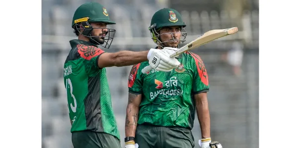 সিরিজ নির্ধারণী ম্যাচে সাইফ-সৌম্যের দারুণ ব্যাটিং