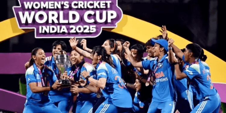 প্রথমবারের মতো চ্যাম্পিয়ন ভারত জুড়ে আনন্দ উৎসব