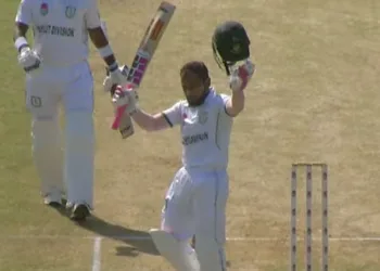 সিলেটে মুশফিকুর রহিমের সেঞ্চুরি