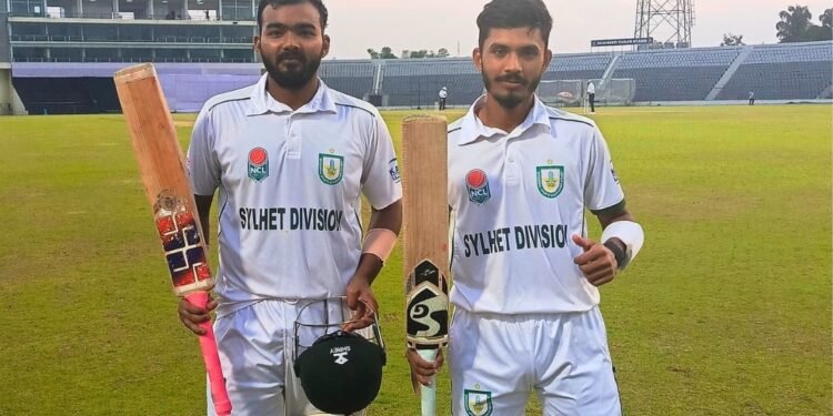 সিলেটের অমিতের ব্যাটে প্রথম ‘ডাবল সেঞ্চুরি’, গালিবের সঙ্গে রেকর্ড জুটি