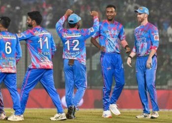 বাতিল নোয়াখালী-চট্টগ্রাম ম্যাচ, এখনো পদত্যাগ করেননি নাজমুল