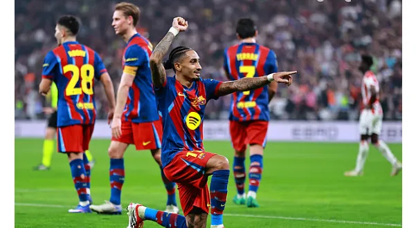 রাফিনিয়ার জোড়া গোলে সুপার কাপের ফাইনালে বার্সা