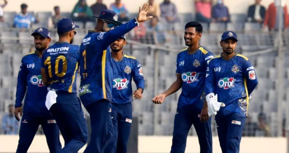 খেলোয়াড়দের টাকা দেয়নি ঢাকা ক্যাপিটালস, পেমেন্ট করবে বিসিবি!