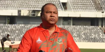 বিসিবির চাকরি ছাড়ছেন প্রধান নির্বাচক লিপু