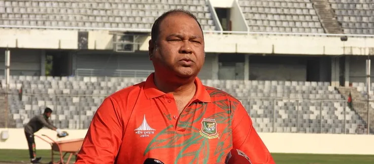 বিসিবির চাকরি ছাড়ছেন প্রধান নির্বাচক লিপু