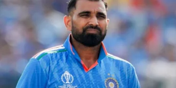 বিসিসিআই ভারতীয় দলের কেন্দ্রীয় চুক্তি থেকে বাদ দিয়েছে শামিকে