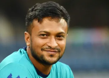 ফিরবেন সাকিব, মামলার কাগজপত্র যাচ্ছে মন্ত্রণালয়ে