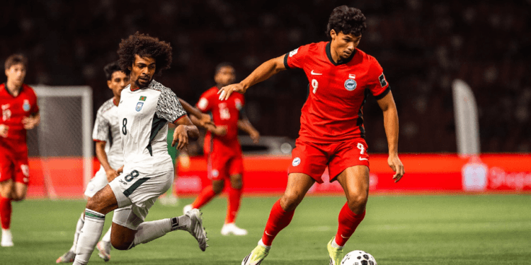 সিঙ্গাপুরে লড়াই করে হারলো বাংলাদেশ