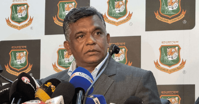 ঈদের পর দেশে ফিরছেন বিসিবি সভাপতি বুলবুল