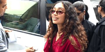 বাংলাদেশ ও পাকিস্তানের ম্যাচ দেখতে মিরপুরে জায়মা রহমান