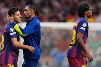 বার্সা বলছে- রেফারি ‘ডাকাতি’ করেছেন