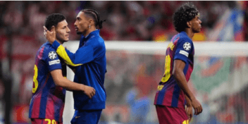 বার্সা বলছে- রেফারি ‘ডাকাতি’ করেছেন