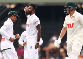 অস্ট্রেলিয়ার দাম্ভিকতায় বাংলাদেশের চপেটাঘাত!
