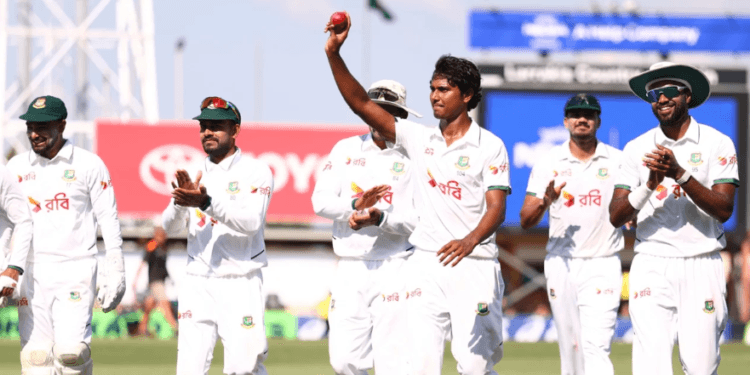 রেকর্ড গড়লেন বাংলাদেশের পেসাররা, অস্ট্রেলিয়া অলআউট ১৯৮ রানে