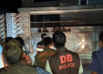মাগুরায় সাকিবের বাড়িতে হামলা