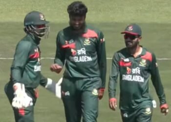 দ. আফ্রিকায় বাংলাদেশকে জেতালেন রিশাদ-আলিস