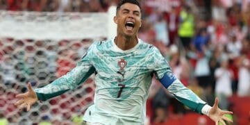 ‘বুড়ো’ রোনালদোকে নিয়েই পর্তুগাল দল ঘোষণা
