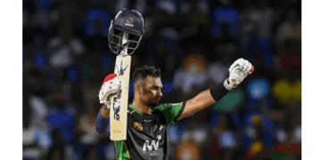 ক্রিস গেঈল, রাসেল-পোলার্ডদের দ্রুততম সেঞ্চুরির ‘রেকর্ড’ ভেঙে দিলেন শ্রীলঙ্কান ক্রিকেটার