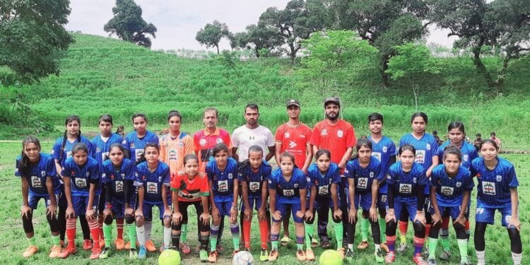 আপত্তির মুখে সুনামগঞ্জে নারীদের প্রীতি ফুটবল ম্যাচ স্থগিত
