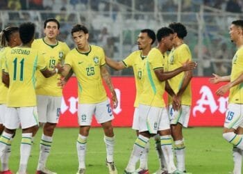 ঐতিহাসিক ম্যাচে ভারতকে বিধ্বস্ত করল ব্রাজিল